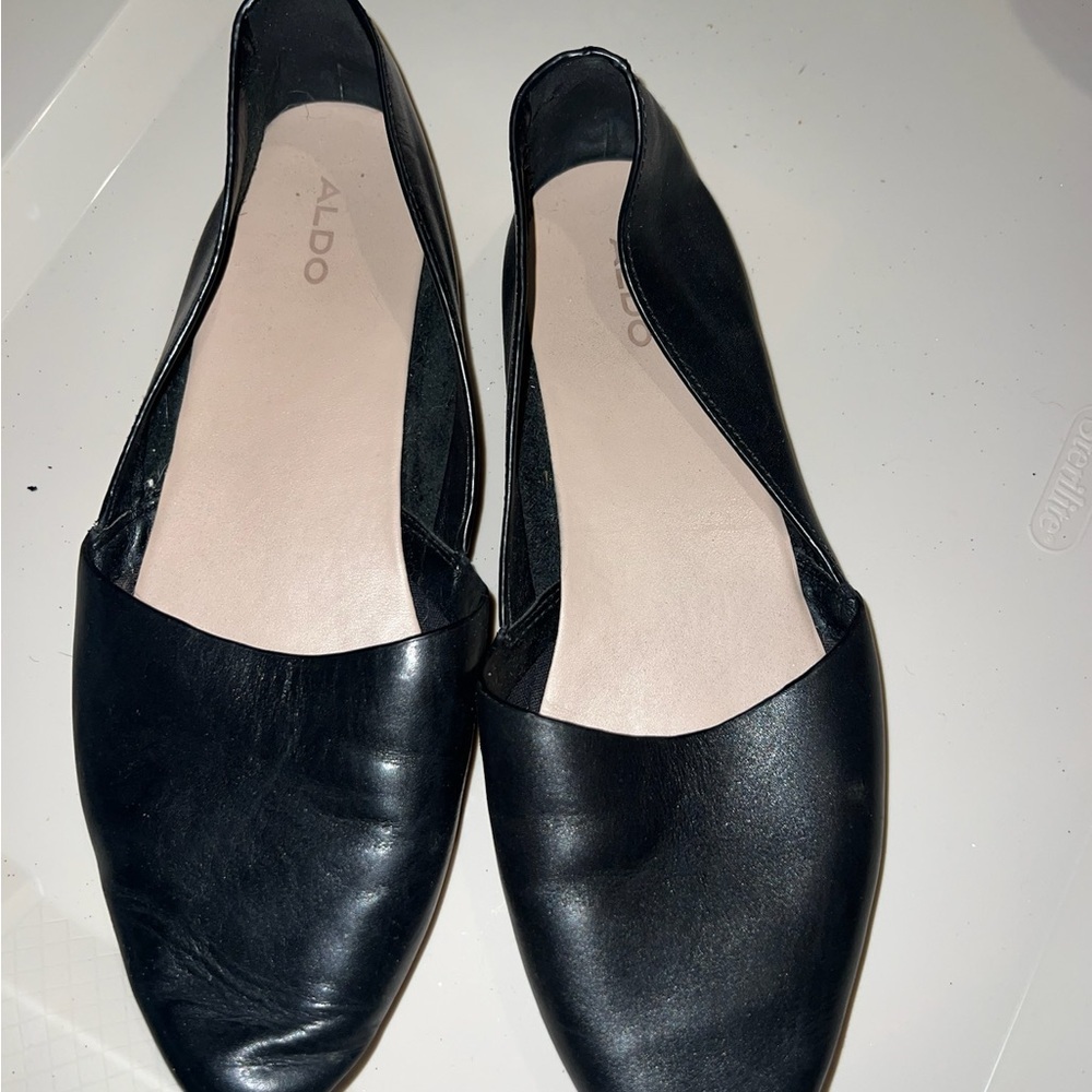 Aldo Black Leather Flats Minimalist Design size 10